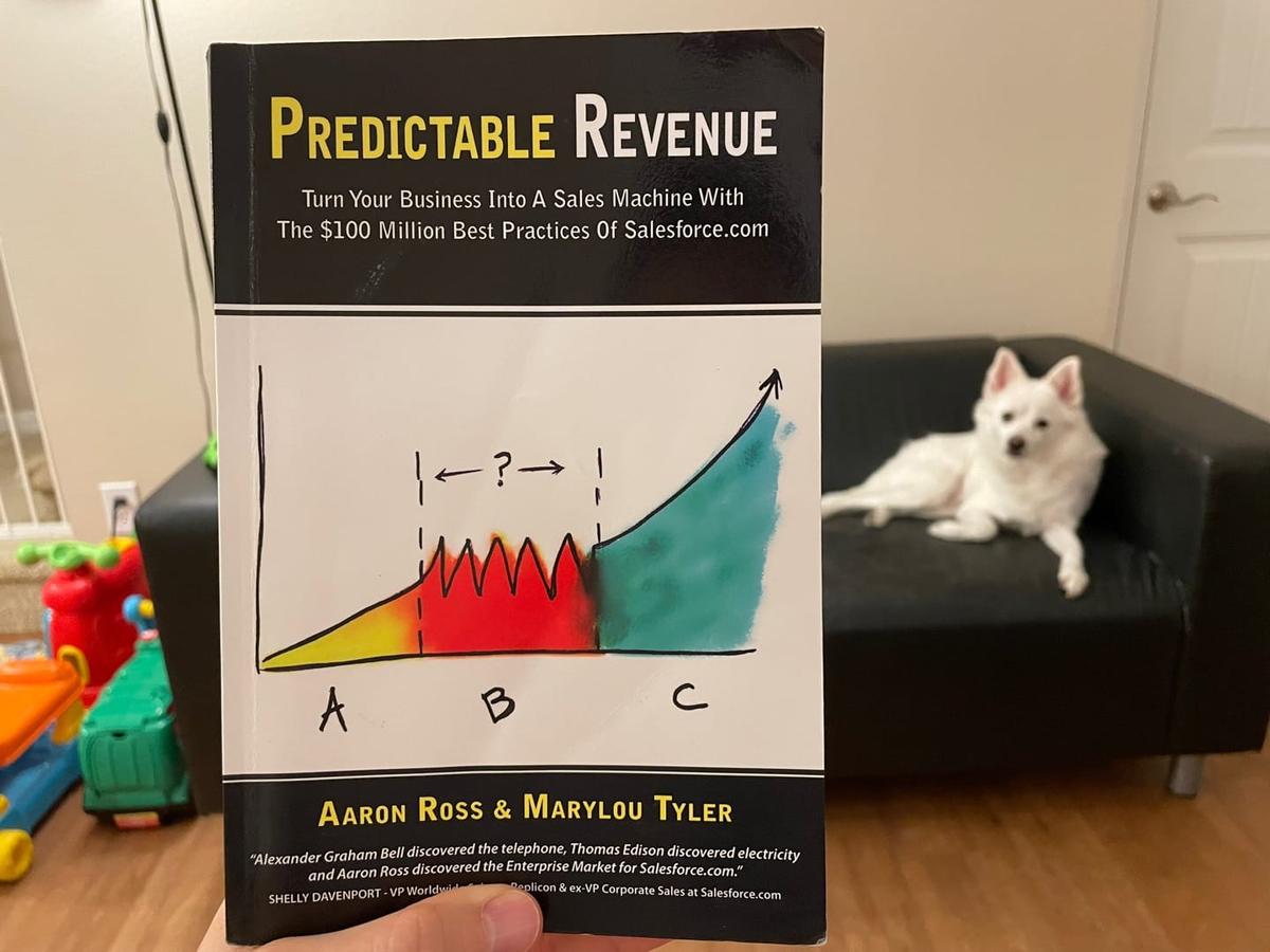 『Predictable Revenue』 책 표지