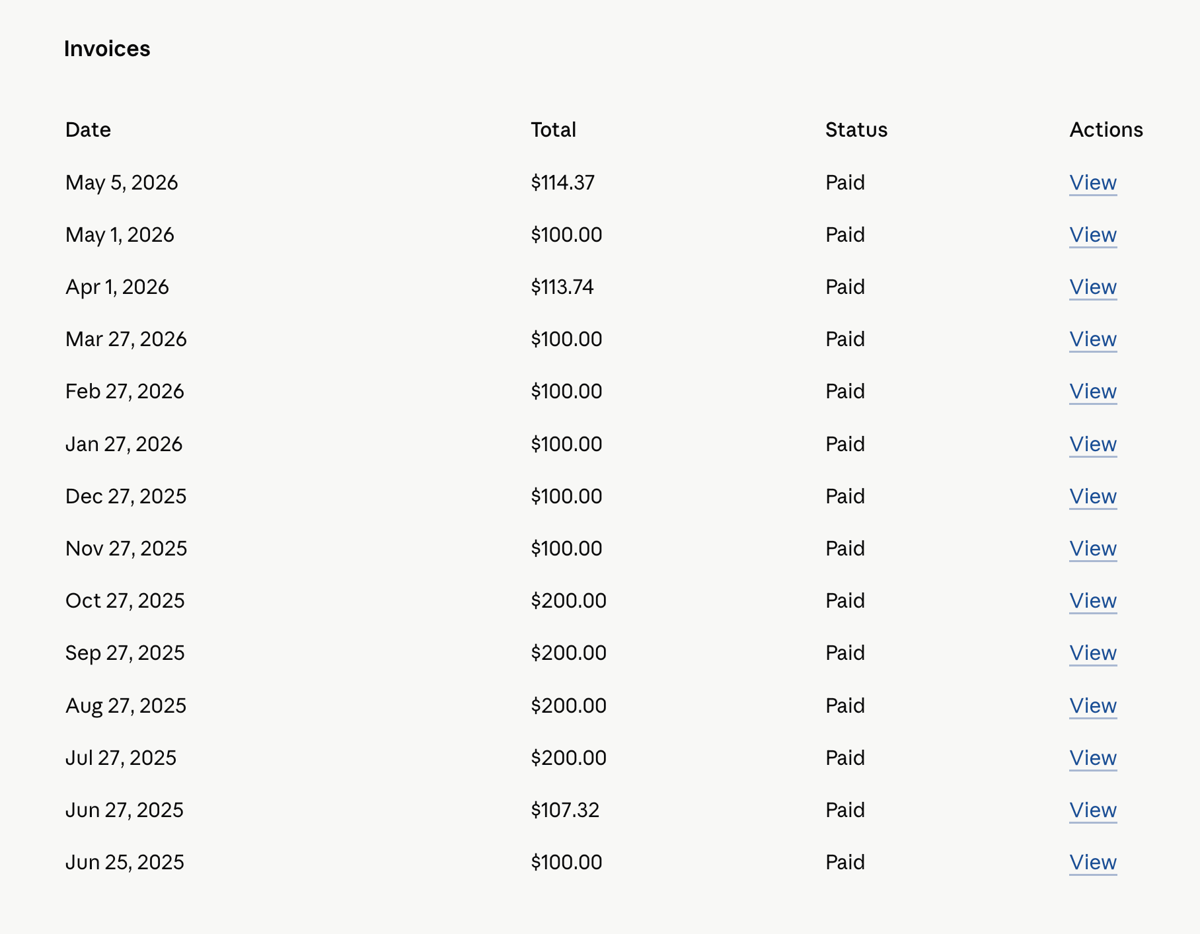 Claude 청구 내역 화면. 2025년 6월부터 2026년 5월까지 월 100~200달러 결제 기록이 모두 Paid로 표시되어 있다